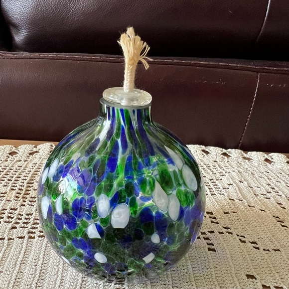 Hand Blown glass oil lamp.Perfect condition. - Picture 1 of 3